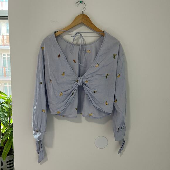 Zara Fruit Embroidered Cutout Back Long Sleeve Top Size Medium - Picture 6 of 7